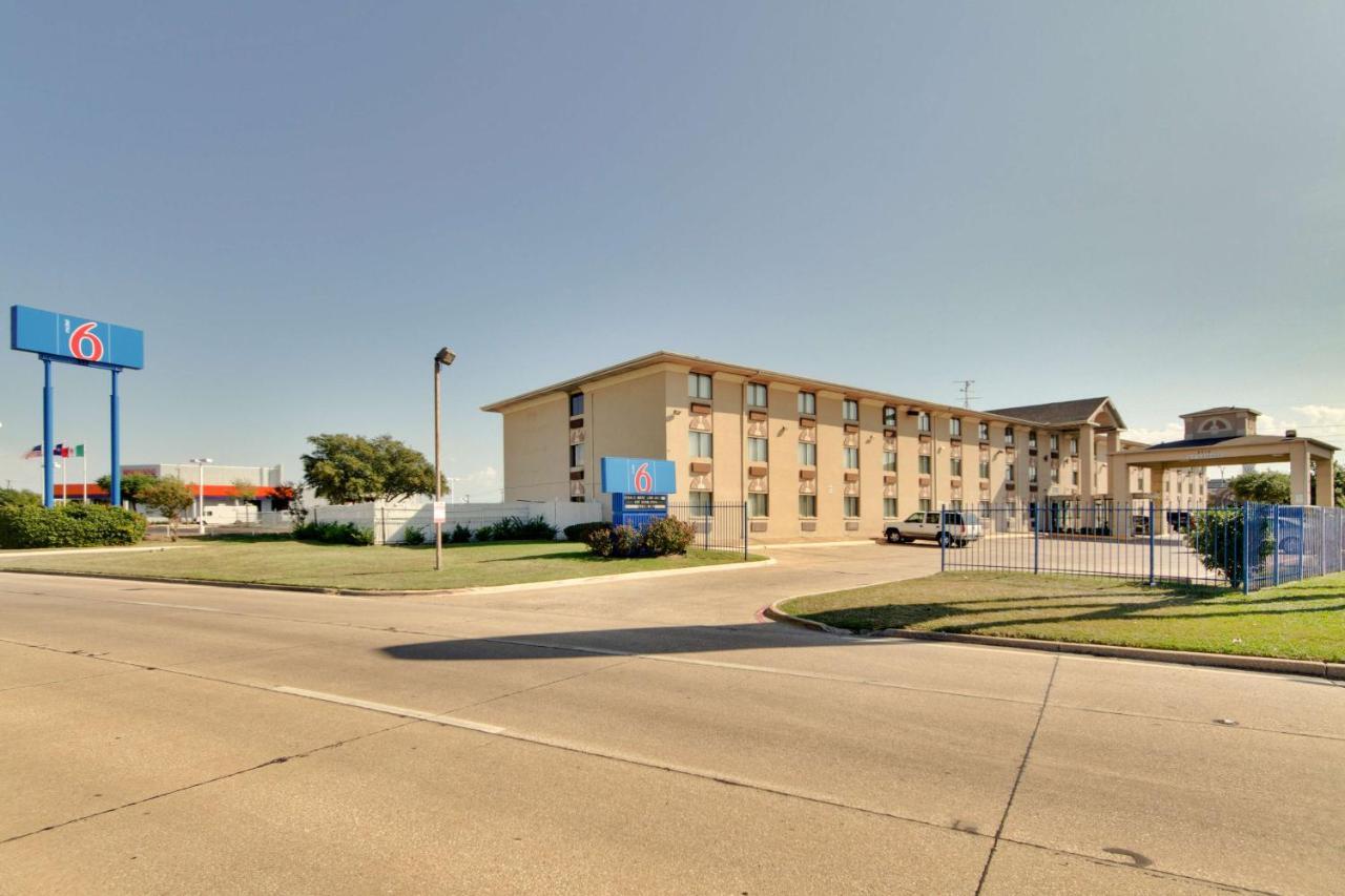 Motel 6 Dallas - Fair Park 外观 照片